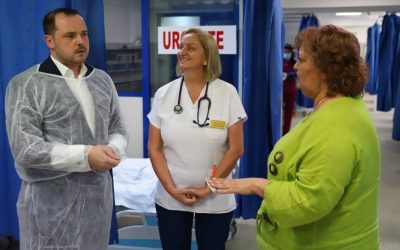 Medicii specialiști, transformați în șomeri prin decizii guvernamentale Aproximativ 2.000 de tineri medici, proaspăt absolvenți de rezidențiat și certificați ca specialiști, se confruntă cu șomajul din cauza deciziilor recente ale autorităților