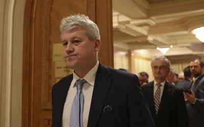 Ministrul Afacerilor Interne, Cătălin Predoiu, a declarat sâmbătă că instituția pe care o conduce nu dispune de resurse bugetare suficiente pentru a recompensa financiar angajații care s-au remarcat în misiuni de excepție