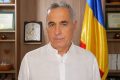 CĂLIN GEORGESCU CERE RELUAREA ALEGERILOR DIN 2024 ȘI FACE APEL LA „VOIA LUI DUMNEZEU” Călin Georgescu, fost candidat la alegerile prezidențiale din 2024, a postat un mesaj video pe rețelele sociale chiar în ziua consultărilor de la Palatul Cotroceni privind desemnarea noului prim-ministru