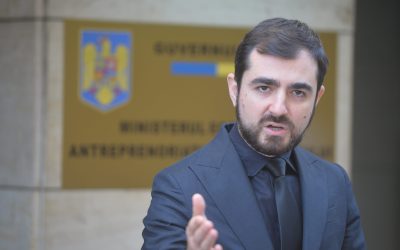 Scenarii politice încâlcite: cine ar putea conduce România și de ce premierul Bolojan ar putea rămâne pe scaun Parlamentul românesc se confruntă cu o dilemă greu de descifrat în ceea ce privește formarea unui viitor guvern