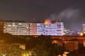 O dronă rusească a lovit un bloc din Galați, declanșând discuții aprinse între președintele Nicușor Dan și ministrul Apărării, Radu Miruță (USR), cu privire la modul în care a ajuns vehiculul aerian în România și la sprijinul NATO