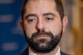 Radu Burnete clarifică rolul său și rolul președintelui în criza politică Radu Burnete, consilier prezidențial, a intervenit pe rețelele de socializare pentru a demonta speculațiile privind o posibilă manevră politică ascunsă în spatele deciziilor președintelui