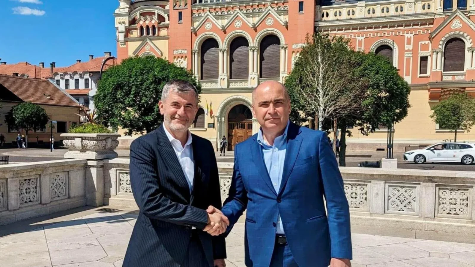 Valeriu Iftime, președintele Consiliului Județean Botoșani și membru al Biroului Executiv al PNL, a transmis un mesaj de susținere prudentă pentru nominalizarea lui Adrian Veștea ca premier, respingând ferm ideea unei excluderi a acestuia din partid