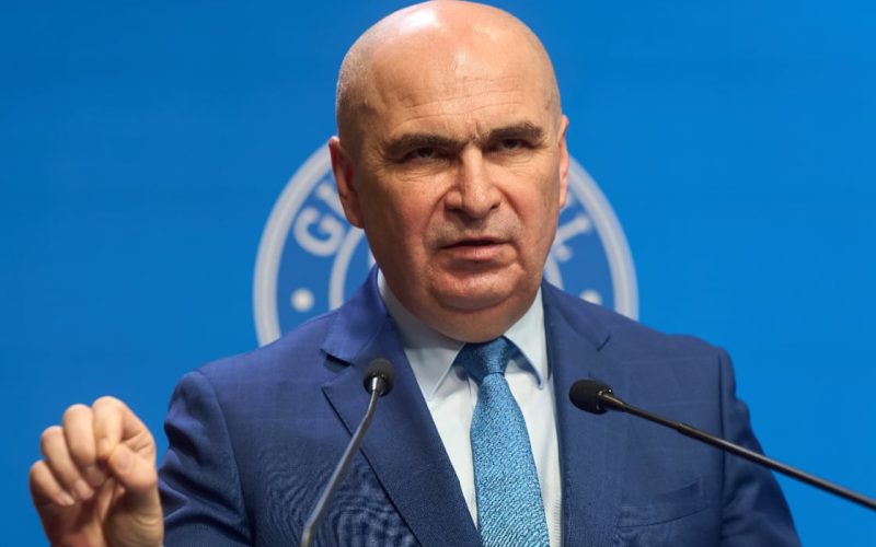 PNL analizează atitudinea față de Guvernul Tomac după consultări Conducerea Partidului Național Liberal va discuta luni, la ora 11.00, cu premierul desemnat Eugen Tomac, despre propunerea sa de guvernare