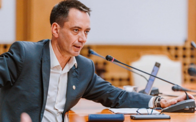 UDMR nu a luat încă o decizie privind susținerea premierului desemnat Adrian Veștea, iar voturile formațiunii nu pot fi considerate sigure în acest moment