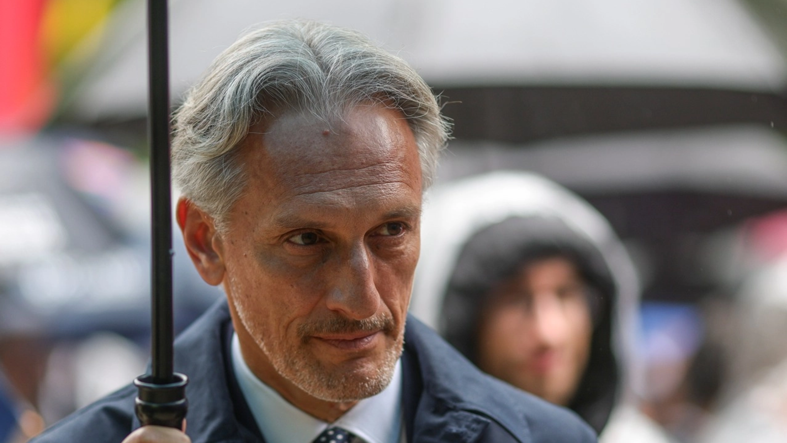 Matei Păun, om de afaceri și analist economic, apropiat al președintelui Nicușor Dan, a analizat criza politică actuală și posibilele soluții, inclusiv un guvern tehnocrat și scenariul alegerilor anticipate