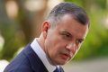 Premierul desemnat, EUGEN TOMAC, a finalizat ieri seară lista cabinetului său și a trimis-o către partidele politice, în vederea obținerii sprijinului necesar pentru a trece de votul din Parlament