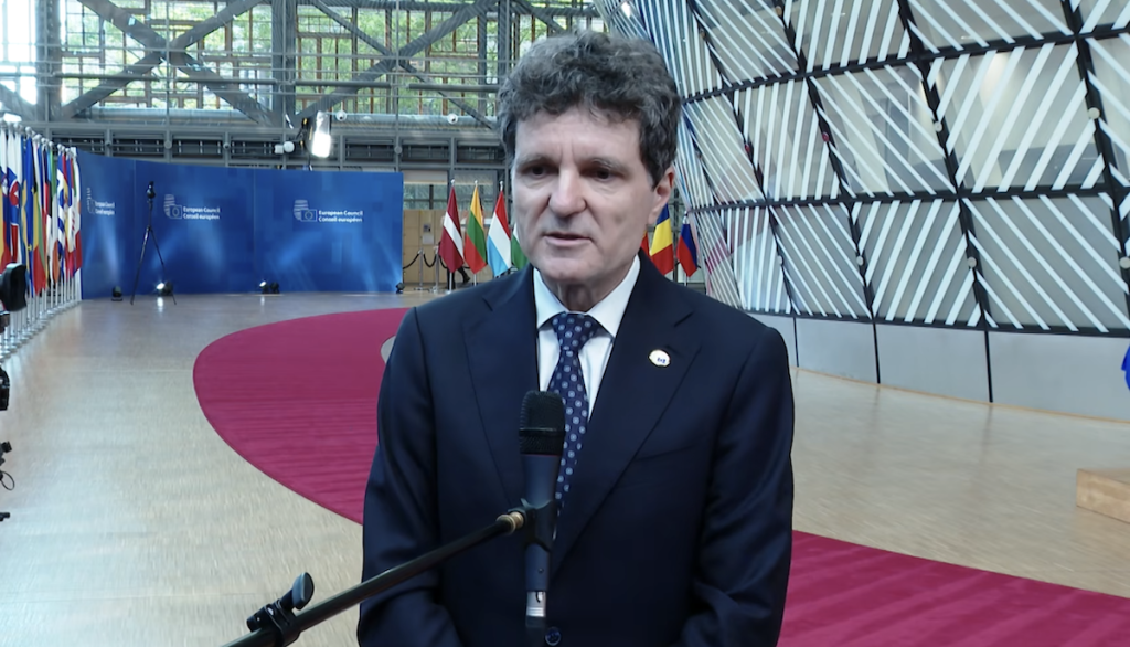 Nicușor Dan, democrație prin partide: mitul „independentului” a murit