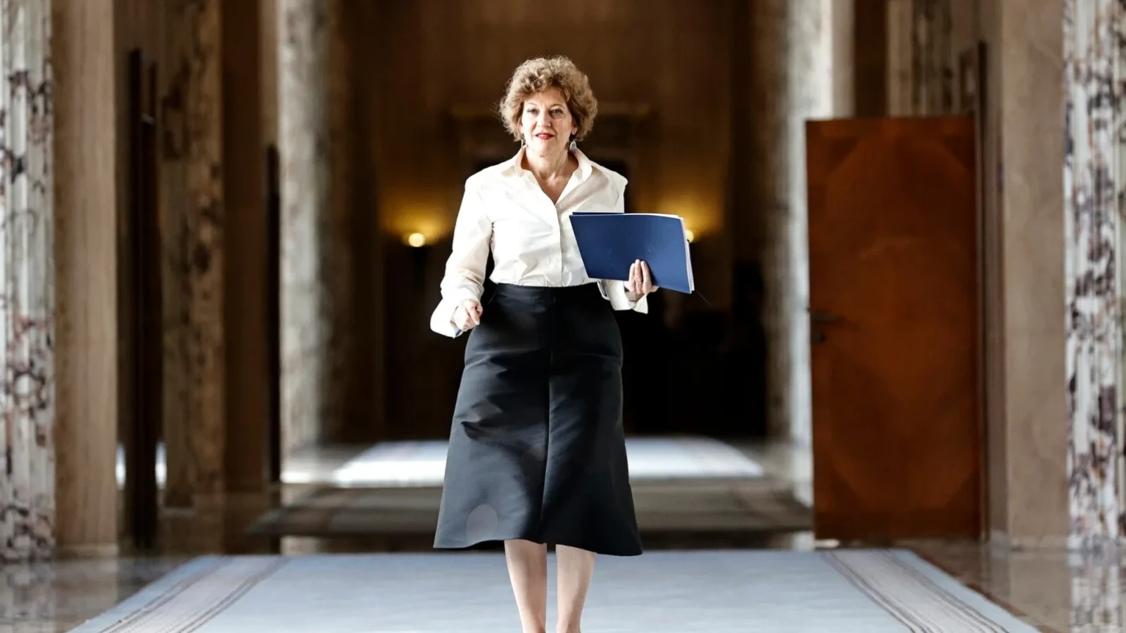 Vicepremierul Oana Gheorghiu a rememorat evenimentele tragice de la Mineriada din iunie 1990, povestind o experiență personală din acea zi