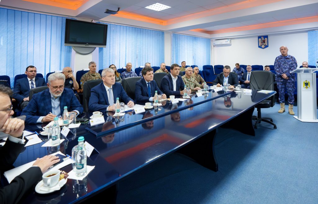 Securitatea litoralului, prioritate națională, anunță Președintele Președintele Nicușor Dan a subliniat, sâmbătă, dedicarea autorităților pentru asigurarea securității zonei de litoral, ca răspuns la îngrijorările legitime ale populației privind siguranța în sezonul estival
