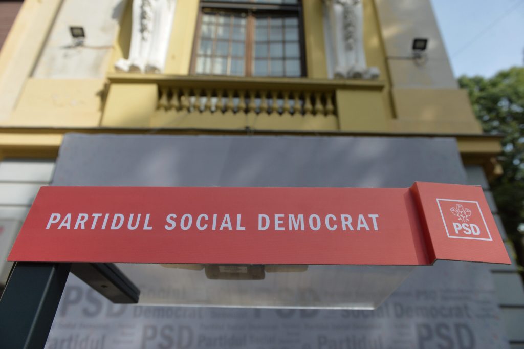 Adrian Veștea, desemnat premier, atrage reacții mixte din peisajul politic După ce Duminică, 14 iunie 2026, Nicușor Dan, Președintele României, a anunțat desemnarea lui Adrian Veștea pentru funcția de premier, declarațiile politice au început să curgă
