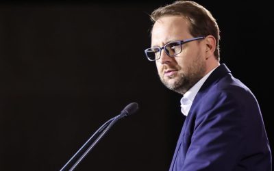 USR nu va vota un guvern monocolor PSD Uniunea Salvați România (USR) a anunțat clar că nu va susține formarea unui guvern condus exclusiv de Partidul Social Democrat (PSD)