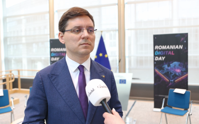Republica Moldova începe negocierile de aderare la UE pe clustere Europarlamentarul și vicepreședintele Parlamentului European, Victor Negrescu, a salutat decizia autorităților europene de a permite Republicii Moldova să demareze negocierile de aderare la Uniunea Europeană pe clustere