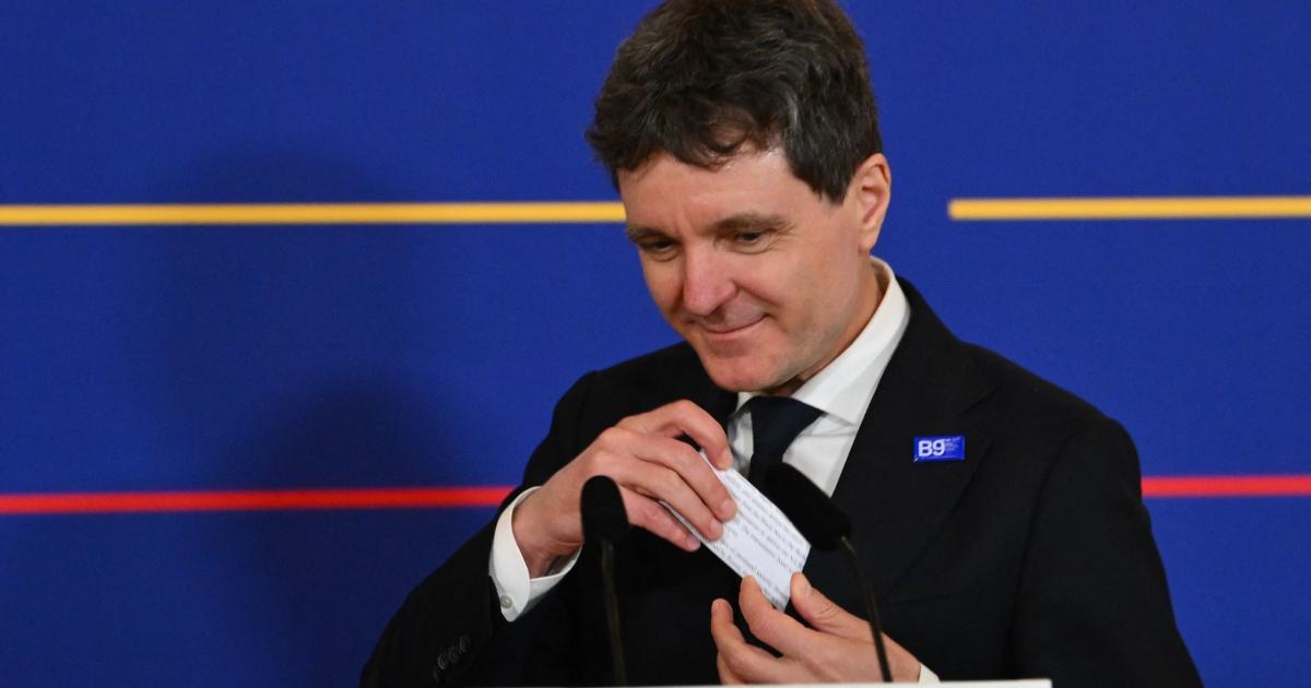 Guvernul Tomac, pe muchie de cuțit: Partidele se delimitează, scenarii noi pe masă Misiunea lui Eugen Tomac de a forma unNou Guvern pare să se împotmolească, surse politice indicând o probabilitate tot mai mică de succes