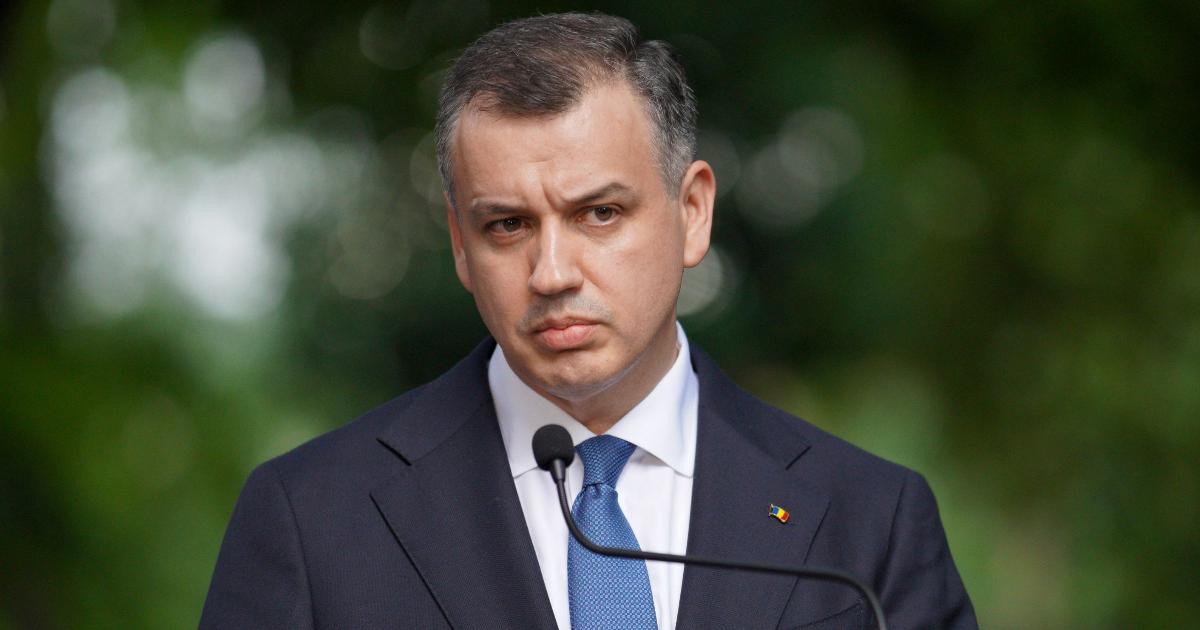 Premierul desemnat Eugen Tomac a anunțat că va merge mai departe cu proiectul de guvernare, în ciuda refuzului USR și PNL de a susține învestirea