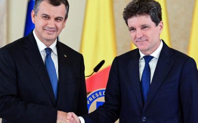 Eugen Tomac, premier desemnat, a trimis lista de nominalizări pentru portofolii, în ciuda anunțurilor ambigue ale principalelor partide, încercând să construiască o majoritate parlamentară
