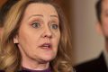 Lasconi, către Președinte: „Vei fi primul președinte demis din istoria României” Elena LAȘCONI, fost lider USR și candidată la alegerile prezidențiale, i-a adresat președintelui Klaus Iohannis un mesaj public critic, însoțit de accente ironice, în care îi cere șefului statului să își asume responsabilitatea propriilor decizii în fața românilor