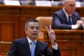 Tensiuni la Cotroceni pe tema guvernării Liderii marilor partide din fosta coaliție au recurs la replici dure în timpul unei întâlniri tensionate la Palatul Cotroceni, unde au fost invitați pentru consultări pe tema formării unui nou guvern