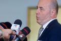 Ambasada Chinei critică vizita unui deputat român în Taiwan Deputatul român Alexandru Muraru a reacționat ferm la criticile venite din partea Ambasadei Chinei la București, vizând o postare pe Facebook a reprezentanței diplomatice chineze, pe care a calificat-o drept o „poziție (violând limba română)”