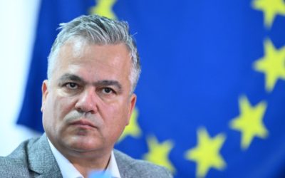 Adrian Veștea, premierul desemnat, explică parcursul către Palatul Cotroceni Adrian Veștea, propus de președintele Klaus Iohannis pentru funcția de prim-ministru, a oferit detalii despre modul în care a ajuns să fie ales să formeze noul Guvern