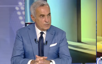 Călin Georgescu acuză Realitatea TV de cenzură, susținând că postul de televiziune nu i-ar fi preluat apelul adresat parlamentarilor, îndemnându-i să nu acorde votul de încredere guvernului propus pentru conducerea țării