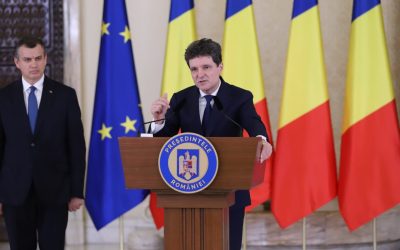 Președintele Îngrijorat de Stabilitatea Politică și Economică Președintele și-a exprimat puternice îngrijorări referitoare la direcția pro-occidentală a României și la riscul unei căderi economice bruște, afirmând că aceste aspecte sunt puse în discuție în contextul actual politic