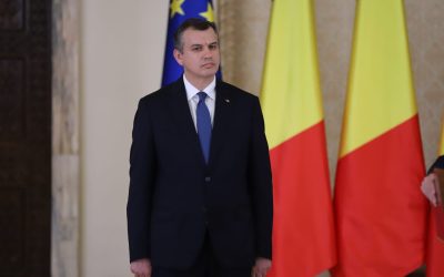 Tomac, optimist în ciuda refuzului PNL: „Cei care țin cu România sunt așteptați alături de mine” Eugen Tomac, propus pentru funcția de premier, a transmis un mesaj clar către PNL, afirmând că a înțeles și respectă decizia liberalilor de a merge în opoziție