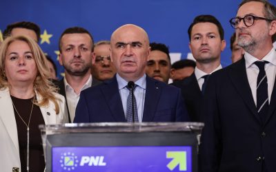Tensiuni majore în PNL: Adrian Veștea sfidează partidul, Bolojan amenință cu excluderea liberalilor Partidul Național Liberal (PNL) se confruntă cu o criză internă profundă după ce premierul desemnat, Adrian Veștea, a refuzat să-și depună mandatul, sfidând decizia conducerii partidului și amenințările cu excluderea lansate de președintele Ilie Bolojan