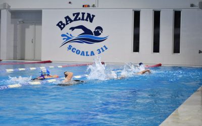 Clasa I sportivă în București: școlarii la ore din toamnă