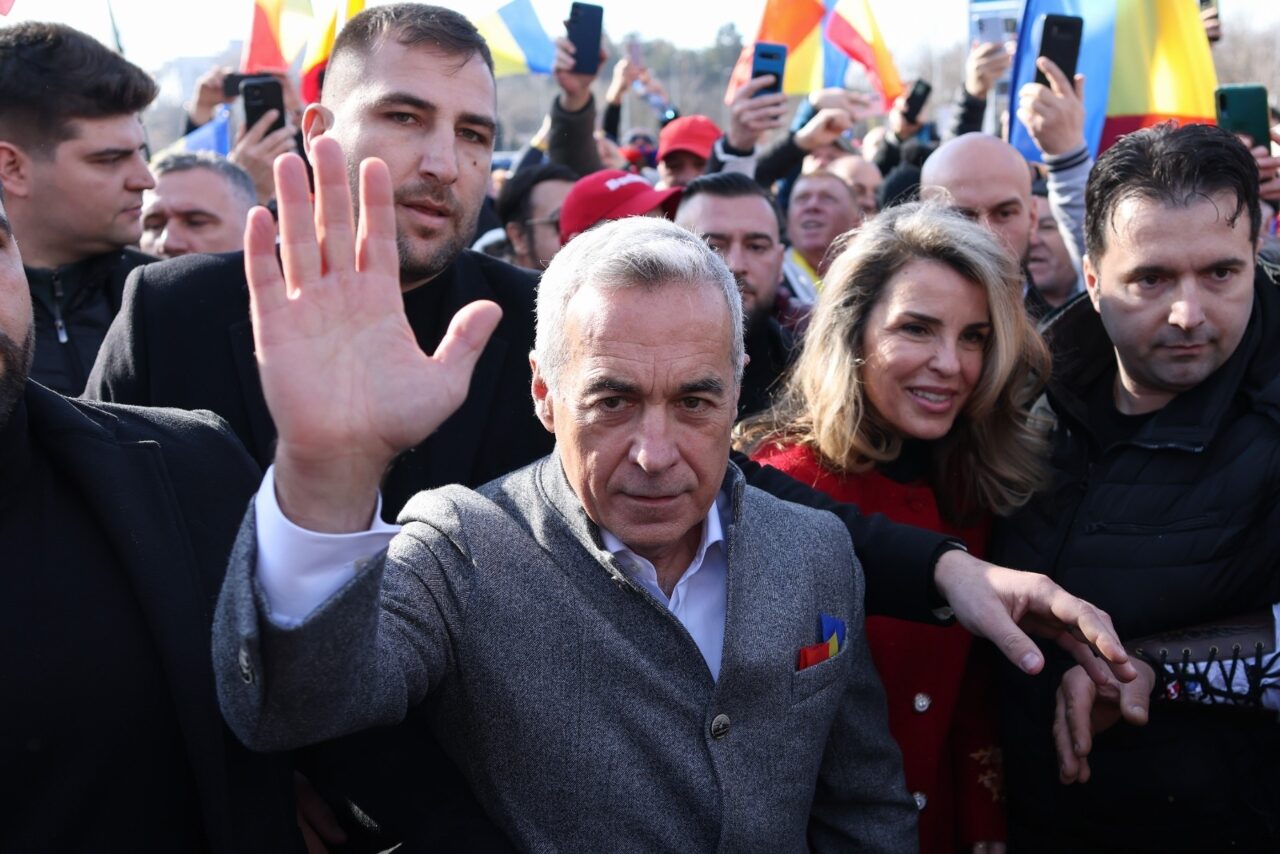 Călin Georgescu, prezență activă în comunitățile rurale, critică organizarea târgurilor duminica Călin Georgescu, fost candidat la președinție, continuă seria vizitelor sale în comunitățile rurale, promovând valorile tradiționale și identitatea românească