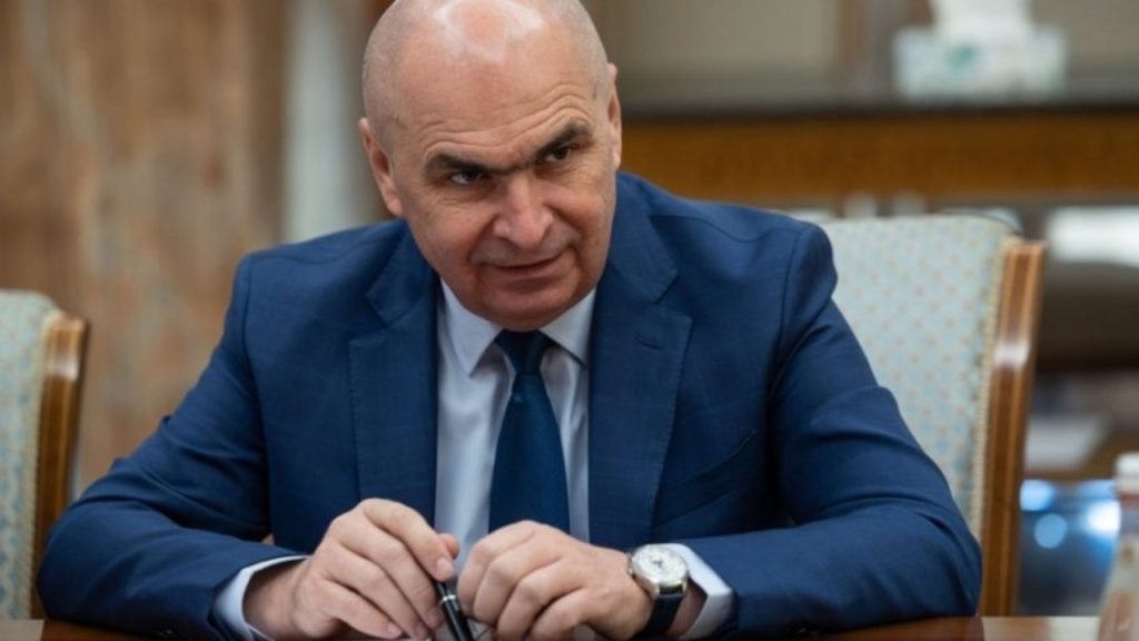Proiectele PNRR, pe masa PNL: Bolojan prezintă stadiul celor șase legi vitale pentru fonduri europene Partidul Național Liberal (PNL) a trecut în revistă stadiul proiectelor de lege esențiale pentru îndeplinirea jaloanelor din Planul Național de Redresare și Reziliență (PNRR)