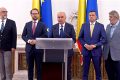 După două luni de criză politică, PSD propune un Guvern de reconciliere națională, o variantă respinsă categoric de PNL și USR, care privilegiază reformarea Coaliției sau guverne minoritare