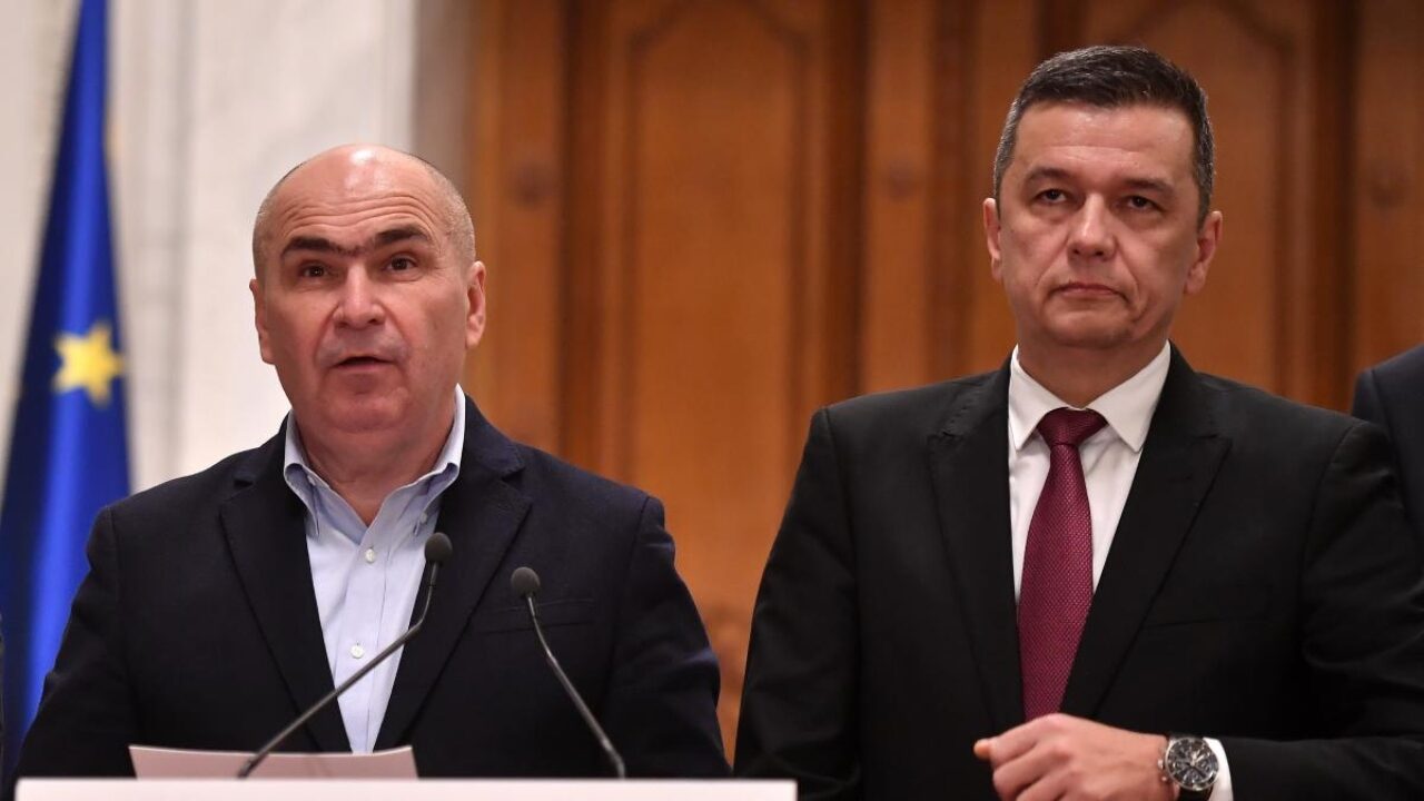 Sesiune extraordinară în Parlament: Legi PNRR și un nou guvern pe agendă Sorin Grindeanu, lider PSD, nu exclude o sesiune extraordinară a Parlamentului la sfârșitul lunii iulie