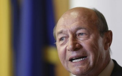 Criza guvernamentală, analizată de Traian Băsescu Traian Băsescu, fost președinte al României, a intervenit telefonic la România TV pentru a discuta despre impasul politic major în care se află țara, marcat de lipsa unui guvern cu puteri depline