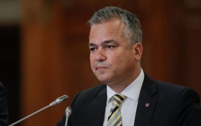 Scântei în conducerea PNL: Veștea contestă planurile de reorganizare ale lui Bolojan Tensiuni interne au marcat ședința conducerii PNL de luni, unde Adrian Veștea, președintele filialei PNL Brașov, a criticat vehement intenția liderului partidului, Ilie Bolojan, de a reorganiza mai multe organizații județene