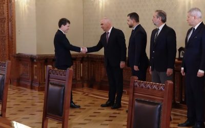 PNL, avertisment sec pentru Nicușor Dan: Nu mai cereți salvarea PSD PNL, prin vocea liderului filialei Iași, Alexandru Muraru, a transmis luni un mesaj tranșant către Nicușor Dan, înainte de consultările politice programate