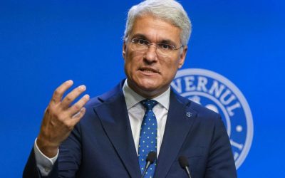 Planul secret pentru ruperea PNL Senatorul Dragoș Pîslaru lansează acuzații grave, susținând existența unui plan premeditat de destabilizare și scindare a Partidului Național Liberal (PNL), cu scopul final de a forma o nouă majoritate guvernamentală controlată de PSD