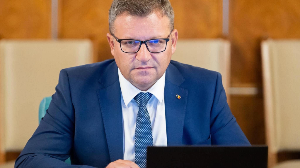 PSD, prin vocea fostului ministru al Muncii, Marius Budăi, îl acuză pe premierul interimar Ilie Bolojan de inacțiune în fața scumpirii carburanților și de schimbări succesive ale explicațiilor privind evoluția prețurilor