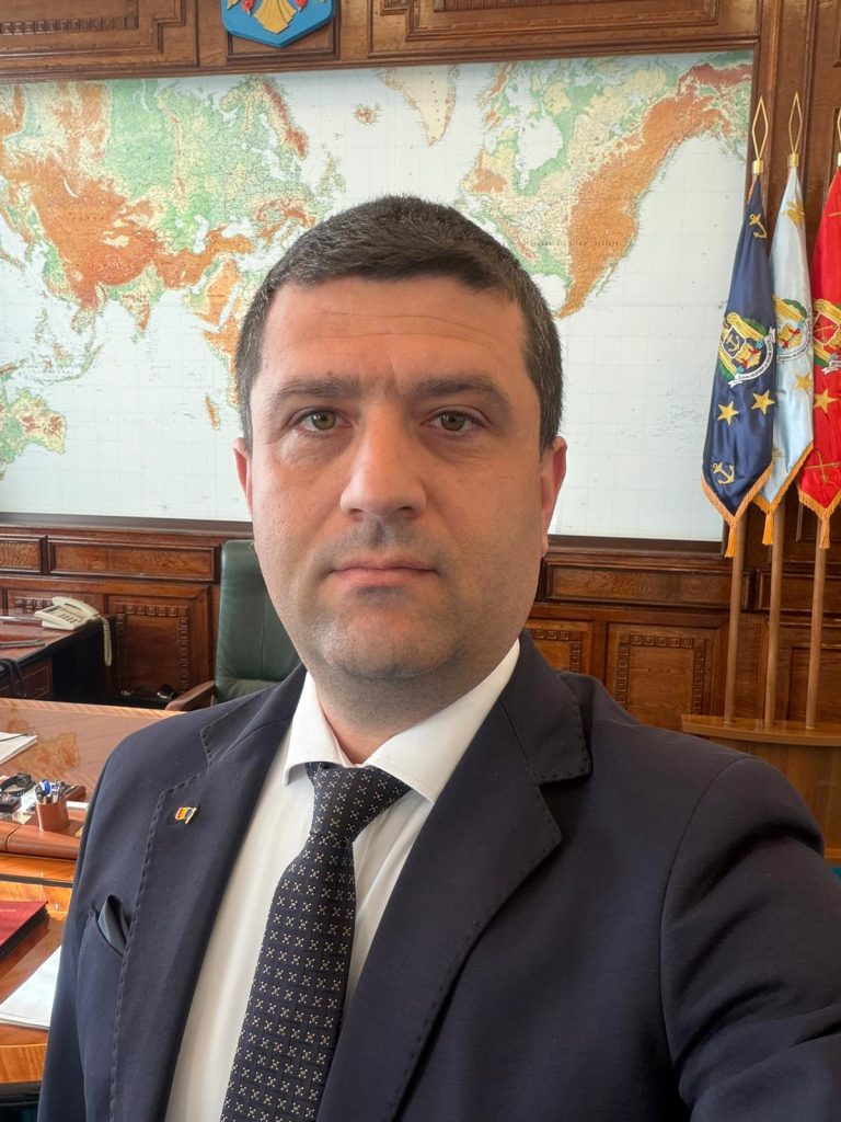USR și-ar dori participarea în noul Executiv, pe baza unui acord pe etape Ministrul demis al Apărării, Radu Miruță, afirmă că Uniunea Salvați România (USR) nu își imaginează un viitor Guvern fără propria participare