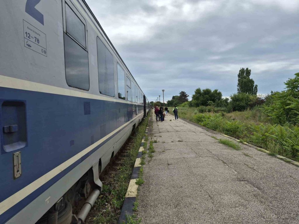 Șină ruptă Eforie: Blocate trenurile spre București și litoral