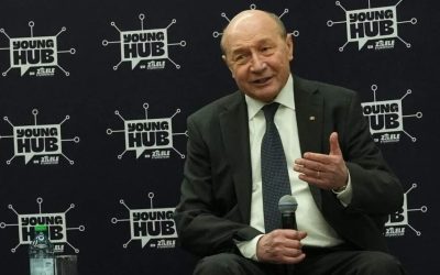 Fostul președinte TRAIAN Băsescu trage un semnal de alarmă cu privire la blocajele din sistemul guvernamental, considerând că acestea „subrezesc continuu statul”