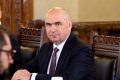 Premierul interimar Ilie Bolojan a declarat că datele legate de proprietăți nu au fost afectate în urma incidentului de la Agenția Națională de Cadastru și Publicitate Imobiliară (ANCPI), deși activitatea instituției a fost blocată timp de cel puțin o săptămână