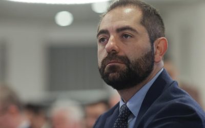 Legea Salarizării Noi, Blocată în Negocieri Tehnice între Partide Adoptarea noii legi a salarizării în sectorul public suferă noi amânări