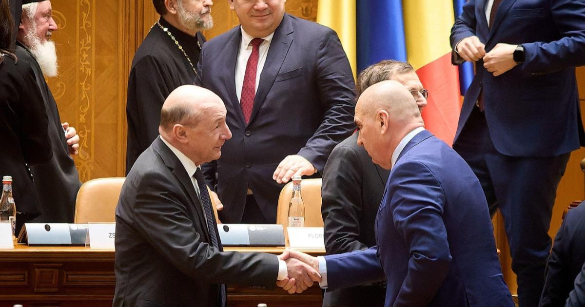 Băsescu critică strategia lui Nicușor Dan, amintind modelul „51% din voturi” Traian Băsescu a criticat vehement modul în care președintele își gestionează mandatul în situația blocajului politic, referindu-se la demersurile lui Nicușor Dan