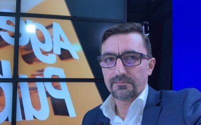 Senatoarea UDMR Lorand Turos vrea să achiziționeze un centru media din Ungaria Senatorul UDMR din Satu Mare, Lorand Turos, a confirmat intenția de a achiziționa Centrul Nonprofit pentru Sprijinirea Serviciilor Media (MMTK) din Ungaria