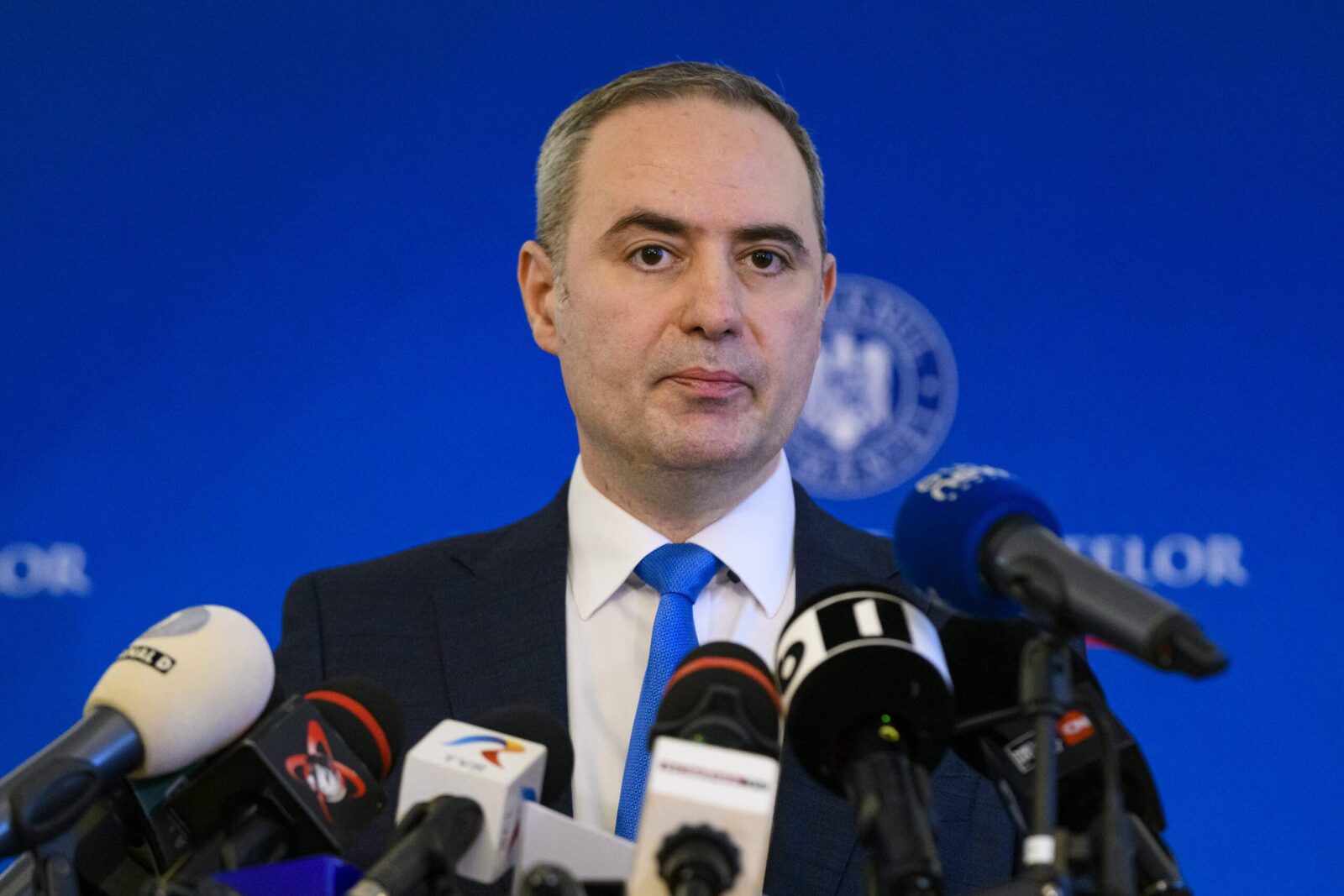 Economia României arată semne de stabilizare Economia României dă semne de stabilizare după scăderile înregistrate în prima parte a anului, afirmă oficialii Executivului