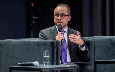 Secretarul de stat în Ministerul Energiei, Cristian Bușoi, a lansat avertismente privind o potențială criză energetică, îndemnând populația și industria să se pregătească pentru scenarii dificile