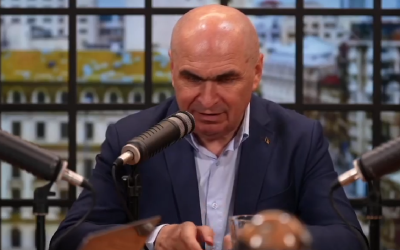 Premierul interimar Ilie Bolojan a mulțumit publicului și companiilor pentru contribuția voluntară la gestionarea crizei energetice, subliniind eficiența reducerii consumului în orele de vârf