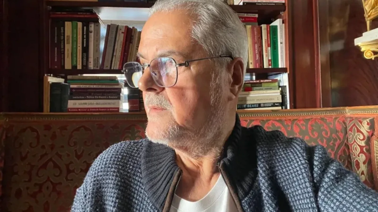 Adrian Năstase, fost prim-ministru, atrage atenția asupra consecințelor lipsei de continuitate în marile proiecte energetice ale României, în contextul problemelor actuale de la Centrala Nucleară Cernavodă