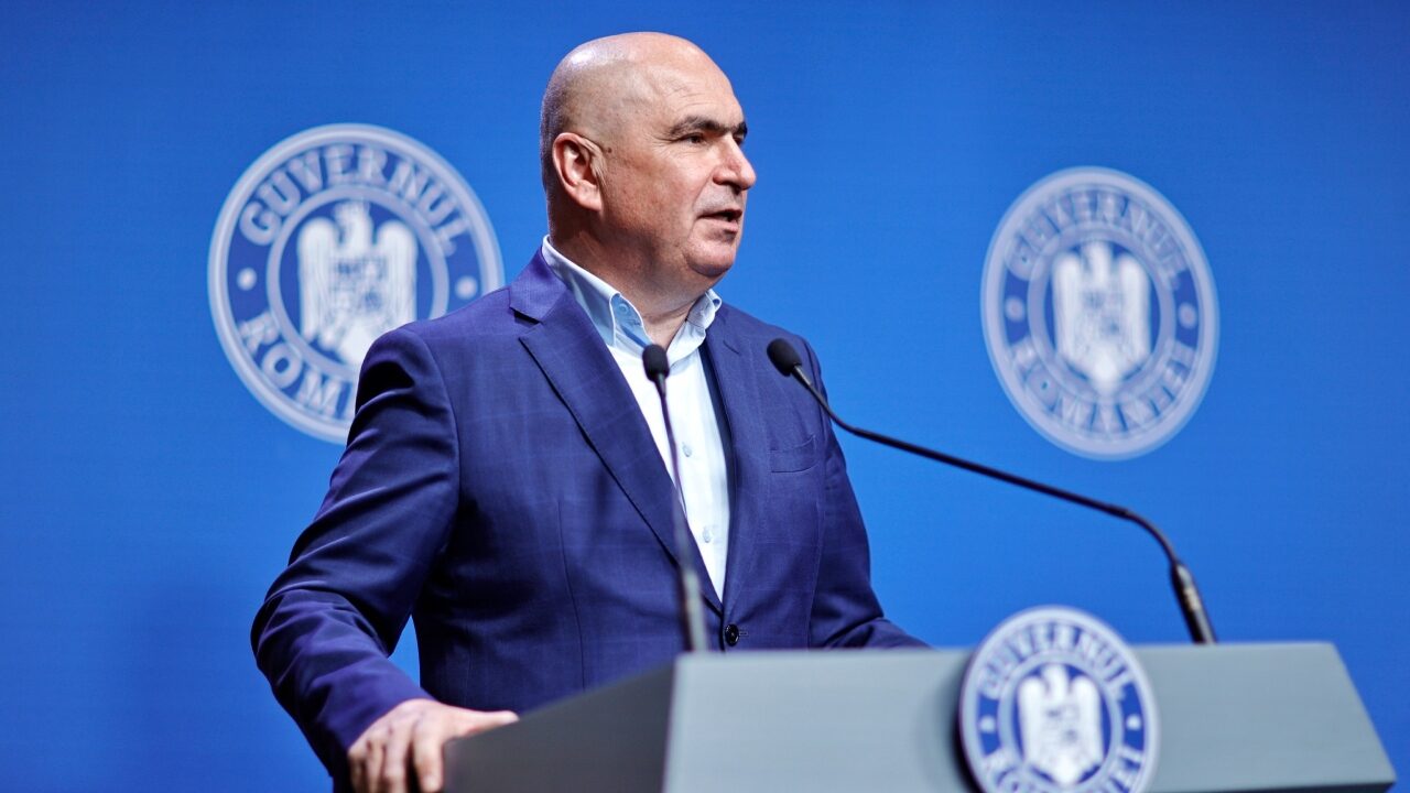 CRIZA POLITICĂ BLOCCHEAZĂ REFORMELE ȘI ABSORBȚIA FONDURILOR EUROPENEnnPremierul interimar Ilie Bolojan a declarat vineri, într-un interviu acordat RFI România, că actuala criză politică afectează grav capacitatea statului de a implementa reformele necesare și de a finaliza proiectele din Planul Național de Redresare și Reziliență (PNRR)